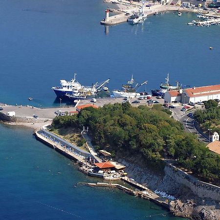 Apartment Jelena Senj  Εξωτερικό φωτογραφία