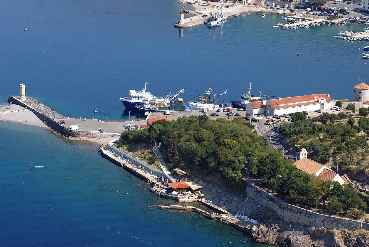 Apartment Jelena Senj  Εξωτερικό φωτογραφία